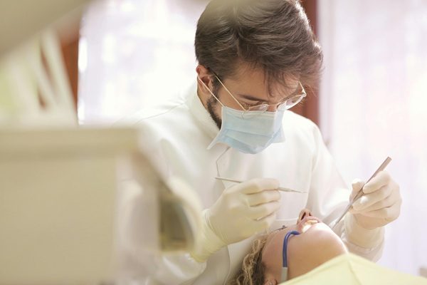 Rouse Hill, a vibrant and growing suburb in Sydney's northwest, is home to a diverse community with equally diverse dental needs. From regular check-ups t
