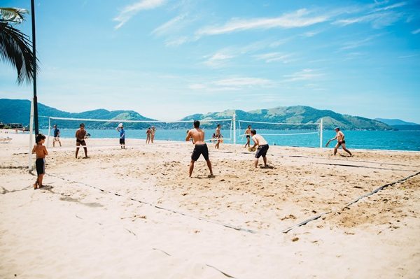 Volleyball Knee Pads & Beach